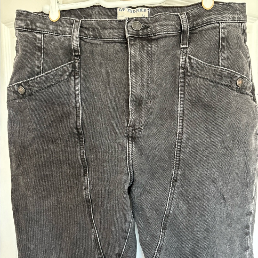 We The Free Beacon Mid Rise Slim Crop Jeans - Black